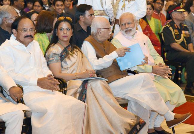 पद्म पुरस्कारों से सम्मानित हुईं 56 हस्तियां