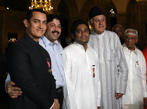 बॉलीवुड के 'परफेक्शनिस्ट' आमिर खान को जन्मदिन मुबारक