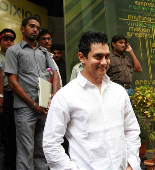 बॉलीवुड के 'परफेक्शनिस्ट' आमिर खान को जन्मदिन मुबारक