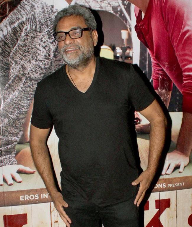 'की एंड का' की स्क्रीनिंग पर पहुंचे सितारे