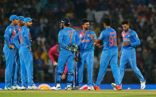 अपने ही बनाए जाल में उलझी टीम इंडिया, न्यूजीलैंड ने 47 रनों से हराया