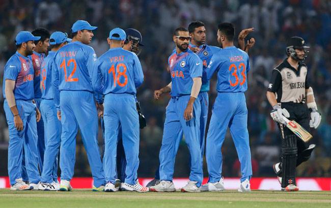 अपने ही बनाए जाल में उलझी टीम इंडिया, न्यूजीलैंड ने 47 रनों से हराया