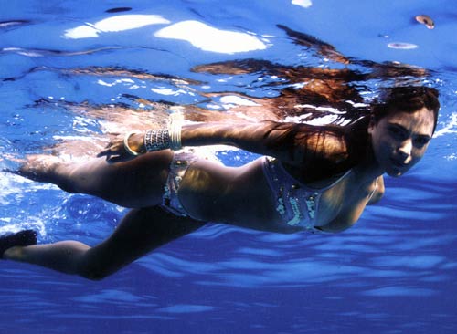 हुस्न-ए-मलिका लारा दत्ता Happy Birthday