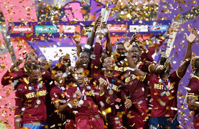 WT20: जीत के बाद जश्न में डूबे वेस्टइंडीज के खिलाड़ी