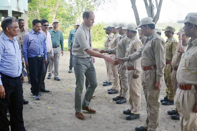 प्रिंस विलियम और केट ने काजीरंगा नेशनल पार्क में की जंगल सफारी
