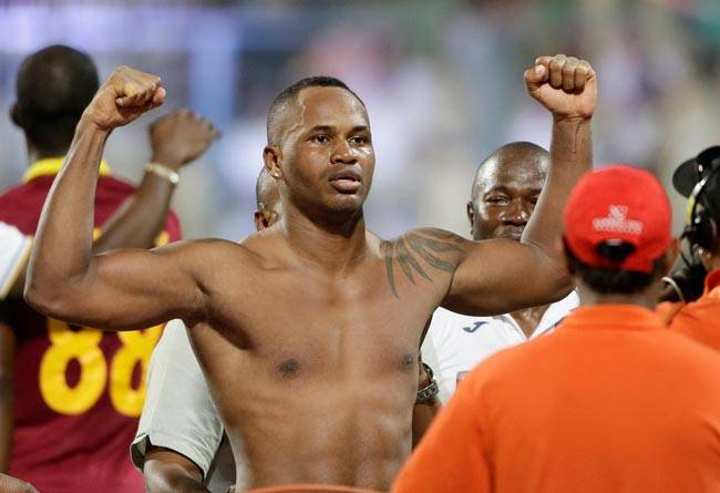 WT20: जीत के बाद जश्न में डूबे वेस्टइंडीज के खिलाड़ी