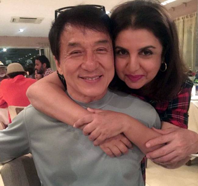 जोधपुर में बॉलीवुड धुनों पर थि‍रक रहे हैं जैकी चैन