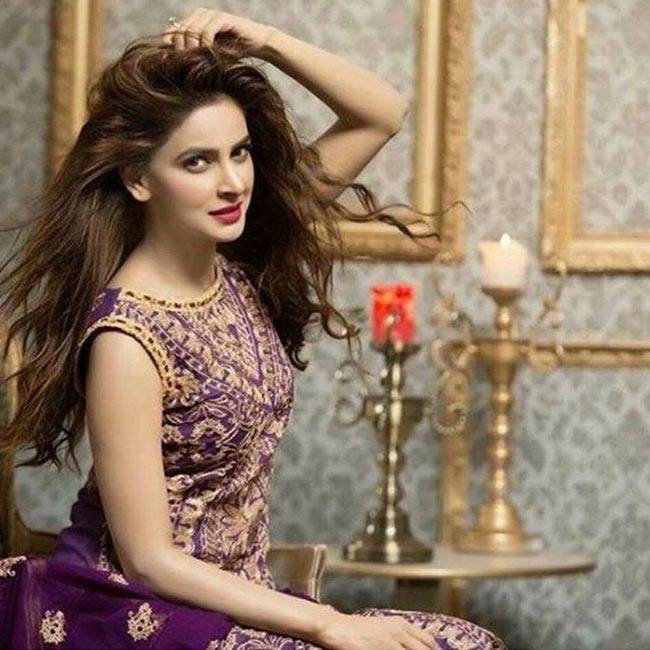 अब पाकिस्तान की इस खूबसूरत एक्ट्रेस की बॉलीवुड में एंट्री