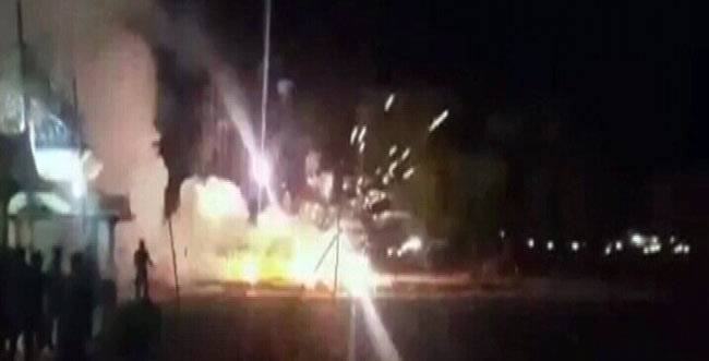 केरल: पुत्तिंगल मंदिर में आतिशबाजी से भीषण आग, देखें तबाही का वो मंजर