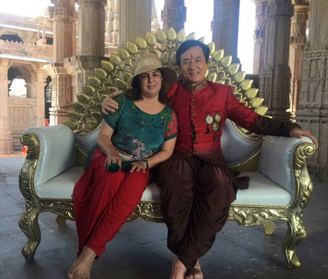 जोधपुर में बॉलीवुड धुनों पर थि‍रक रहे हैं जैकी चैन