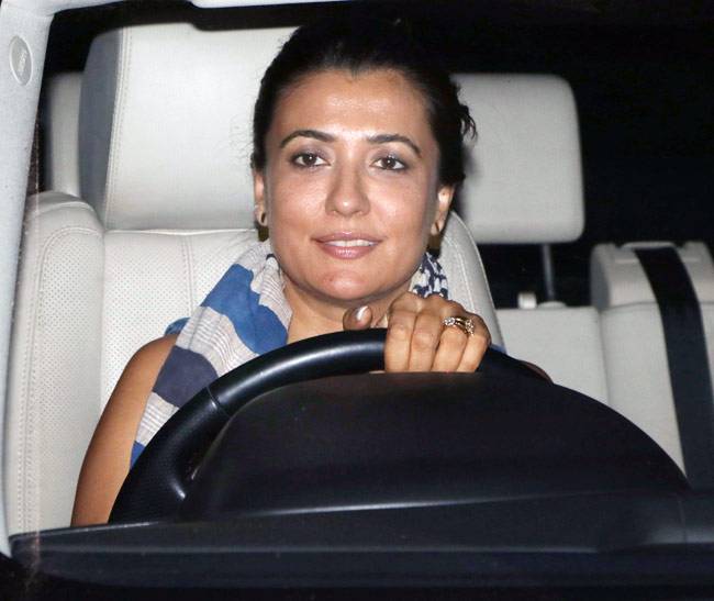 'फैन' की स्क्रीनिंग पर रणवीर सिंह, तब्बू और शाहरुख संग नजर आए सितारे