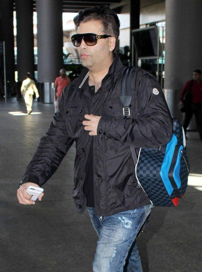 Celeb Spotting: रात में करण के घर के बाहर नजर आईं आलिया भट्ट