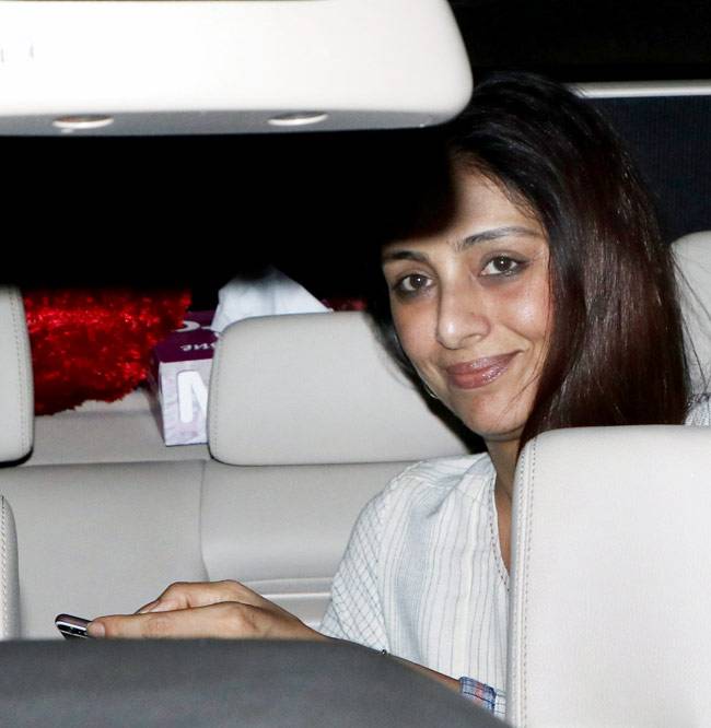 'फैन' की स्क्रीनिंग पर रणवीर सिंह, तब्बू और शाहरुख संग नजर आए सितारे