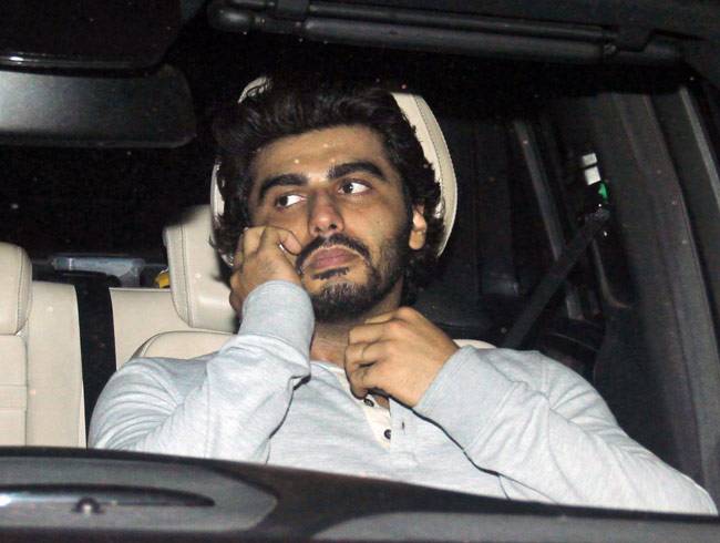 'फैन' की स्क्रीनिंग पर रणवीर सिंह, तब्बू और शाहरुख संग नजर आए सितारे