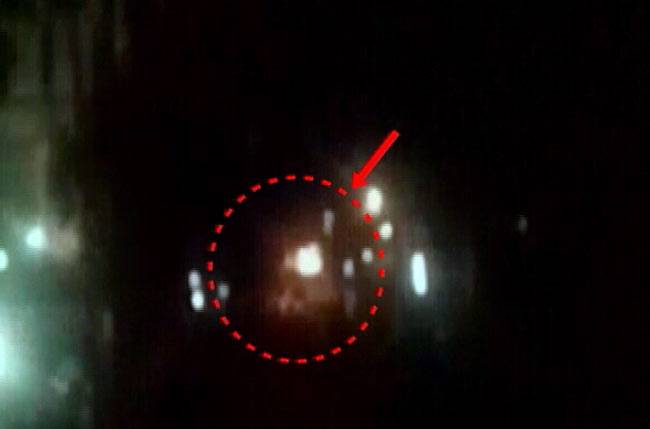 केरल: पुत्तिंगल मंदिर में आतिशबाजी से भीषण आग, देखें तबाही का वो मंजर