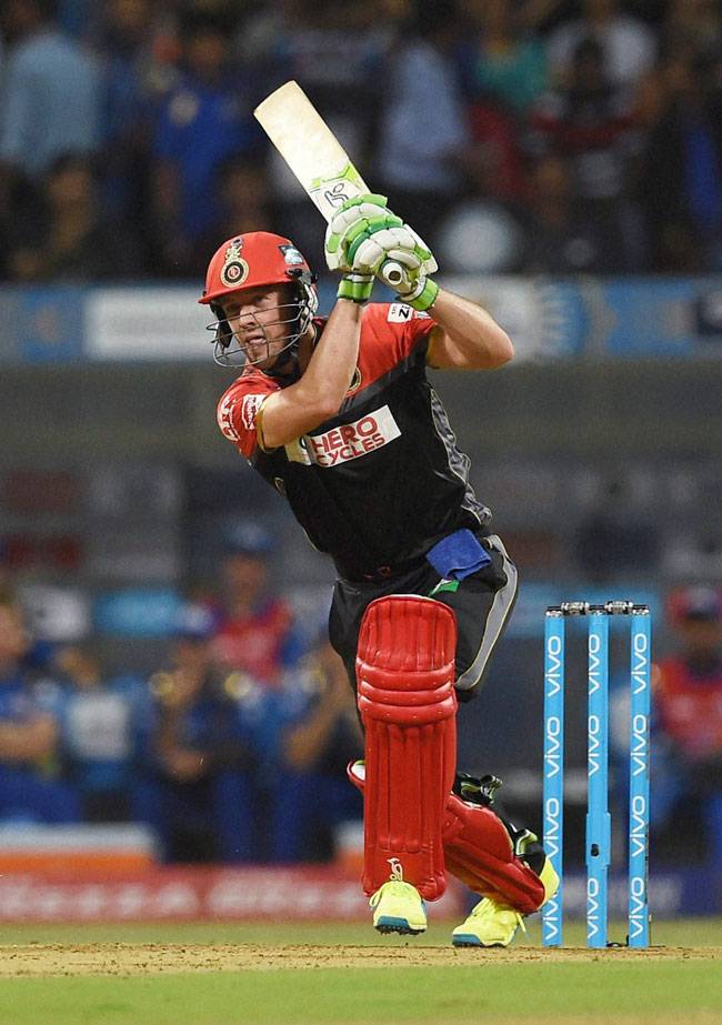 IPL-9: मुंबई इंडियंस ने  रॉयल चैलेंजर्स बैंगलोर को 6 विकेट से हराया