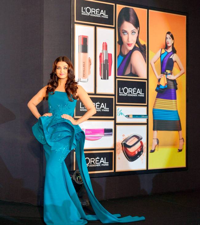 ऐश्वर्या राय के इस लेटेस्ट लुक से नजर नहीं हटा पाएंगे आप