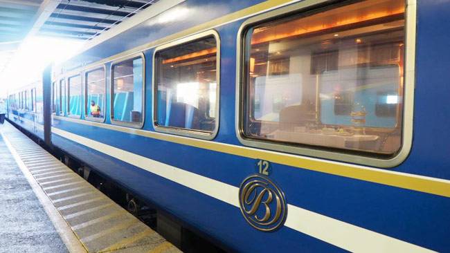 दुनिया की इन आलीशान ट्रेनों में भारतीय रेल 'महाराजा एक्सप्रेस' शुमार है