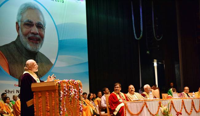 तस्वीरों में देखें पीएम मोदी का कटरा दौरा