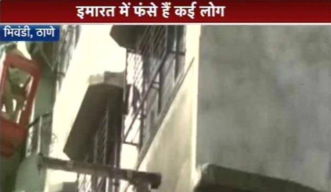 भिवंडी में चार मंजिला इमारत में आग की भयावह तस्वीरें