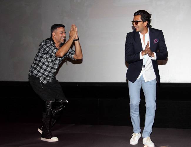 'हाउसफुल 3' के ट्रेलर लॉन्च पर सितारों ने की जमकर मस्ती