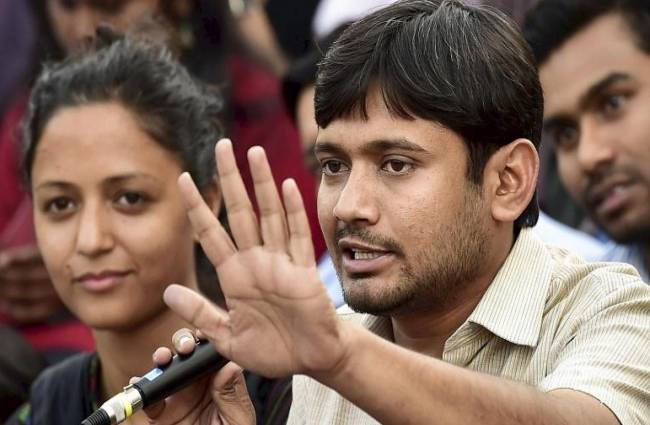 25 अप्रैल 2016: तस्वीरों में देखें दिनभर की बड़ी खबरें