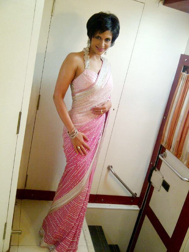 क्रिकेट, ग्लैमर और फैशन दीवा मंदिरा बेदी को जन्‍मदिन मुबारक