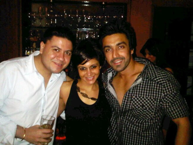 क्रिकेट, ग्लैमर और फैशन दीवा मंदिरा बेदी को जन्‍मदिन मुबारक