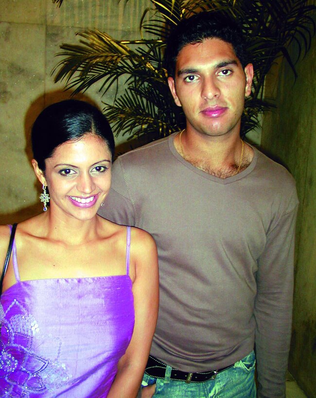 क्रिकेट, ग्लैमर और फैशन दीवा मंदिरा बेदी को जन्‍मदिन मुबारक