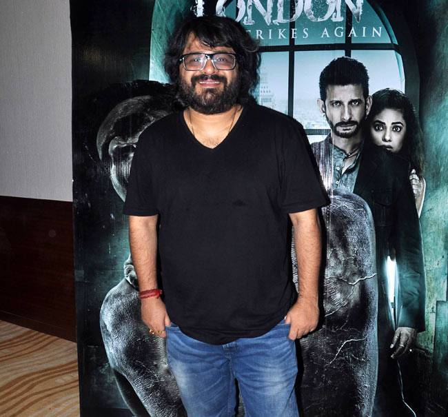 फिल्म '1920 लंदन' के फर्स्ट सॉन्ग रिलीज पर नजर आए सितारे...