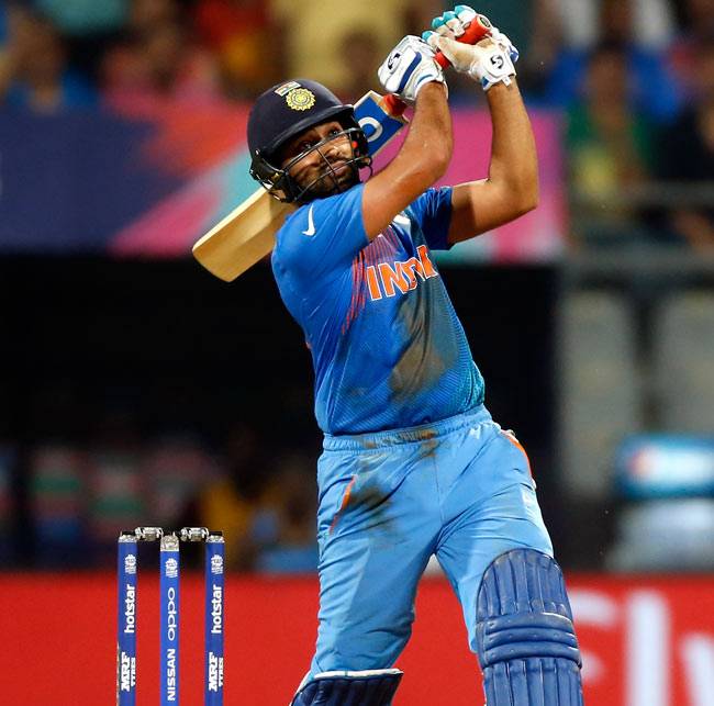 WT20: गेंदबाजों के घटिया प्रदर्शन से हारा भारत, वेस्टइंडीज फाइनल में