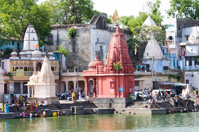 सिंहस्थ कुंभ: उज्जैन के ये घाट जहां स्नान करने से दूर होंगे सारे पाप