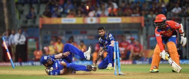 IPL 9: रोमांचक मुकाबले में गुजरात लॉयन्स की जीत