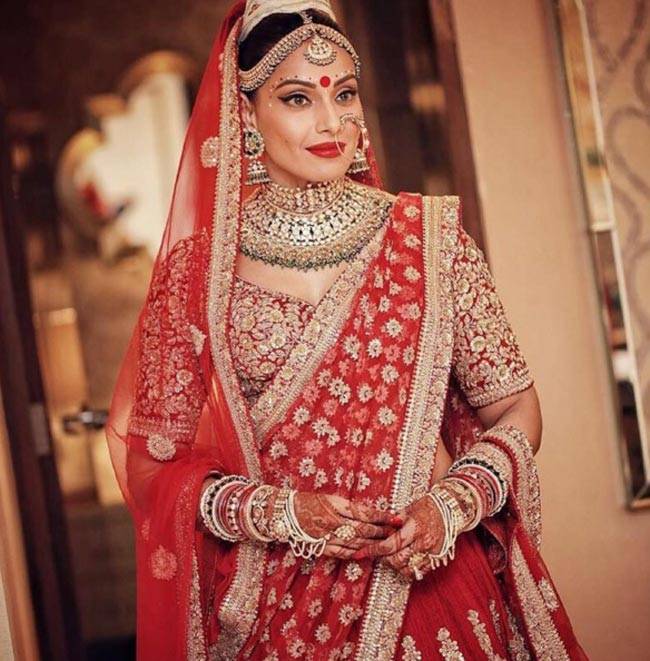 मिस ना करें बिपाशा-करण की ग्रैंड वेडिंग की ये तस्वीरें