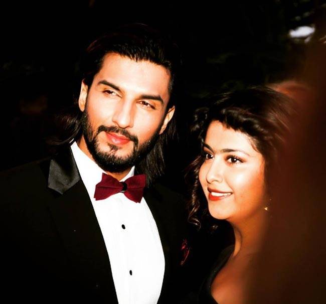 साड़ी नहीं, गाउन पहने कान फेस्टिवल में दिखीं 'बालिका वधू'