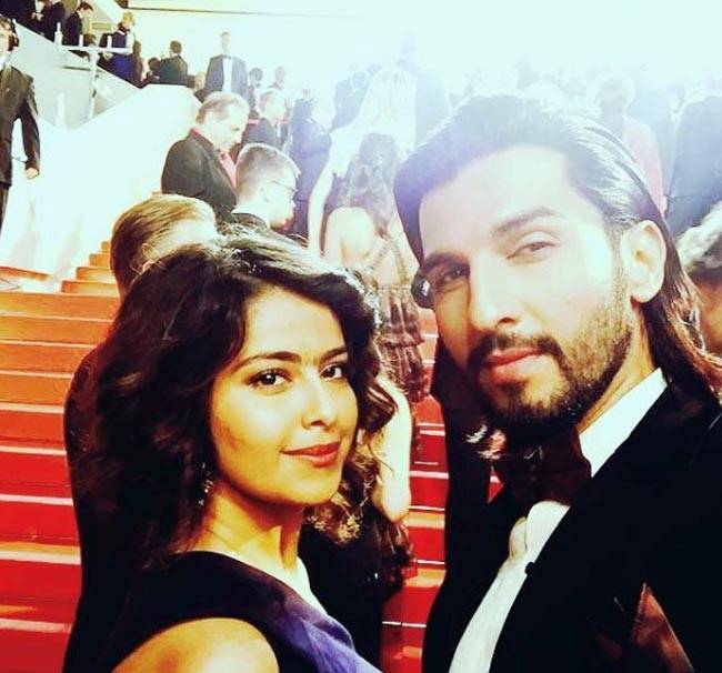 साड़ी नहीं, गाउन पहने कान फेस्टिवल में दिखीं 'बालिका वधू'