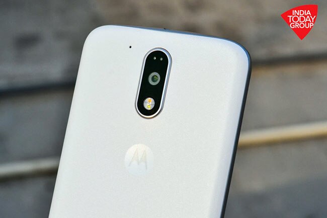 तस्वीरों में देखें Moto G4 Plus की खासियत