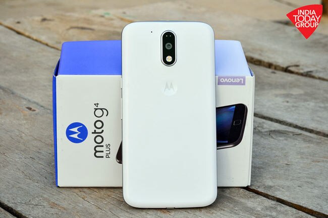 तस्वीरों में देखें Moto G4 Plus की खासियत