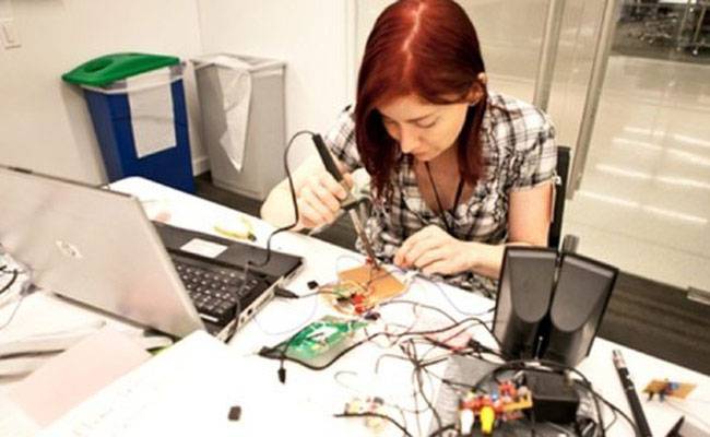 10 कोर्स जाे दिलाएंगे लाखों में सैलरी