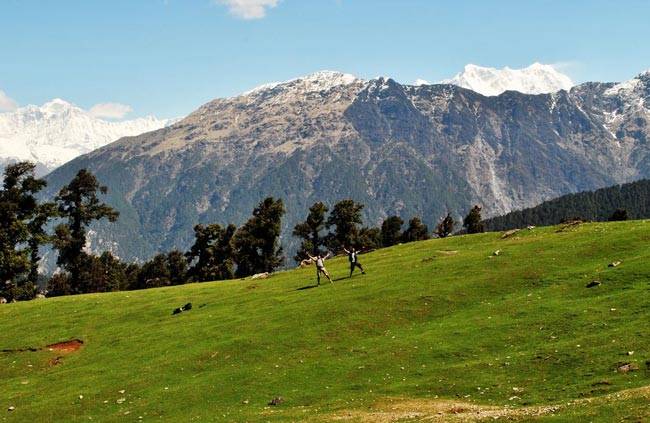 यहां दिखेंगे आपको हिमालय की वादियों के ये खूबसूरत नजारे
