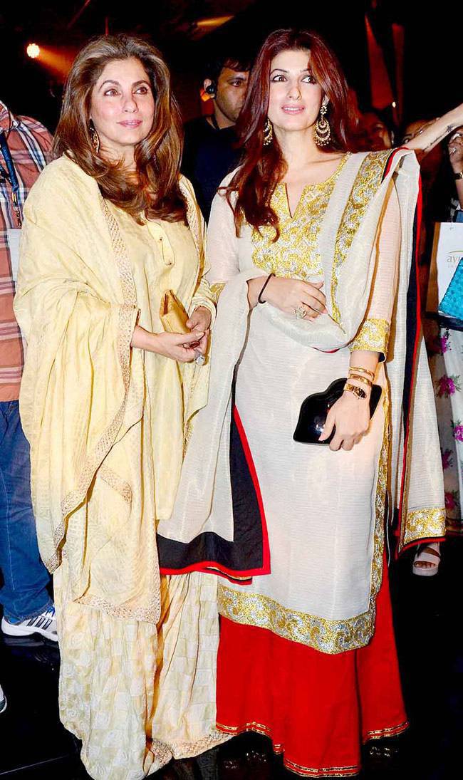 बॉलीवुड की ये Super Moms हैं अपनी बेटियों से ज्यादा ग्लैमरस