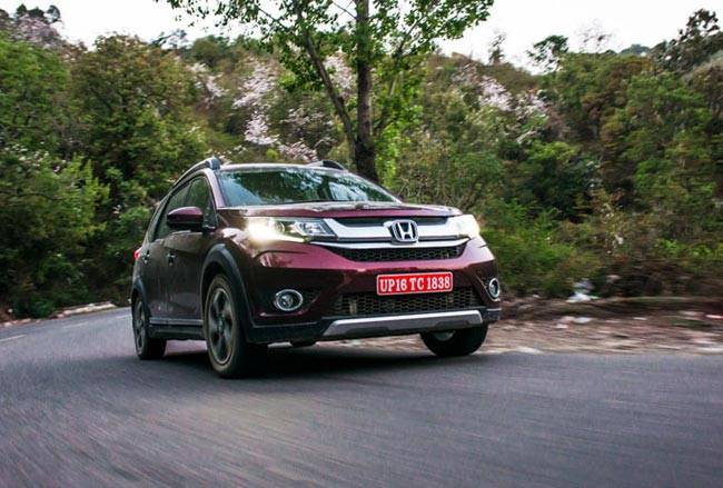 तस्वीरों में देखें होंडा की नई एसयूवी BR-V की खासियतें