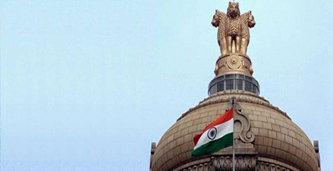 UPSC पास करने वालों की हर कहानी में छिपी है प्रेरणा