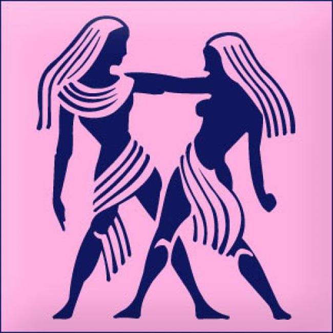 नाम का पहला अक्षर जीवन पर लाता है ये असर...