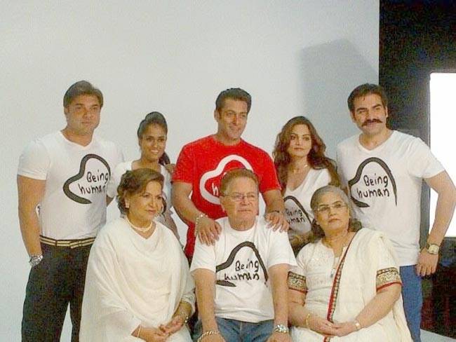 इन स्टार स्टेप मॉम्स का अपने सौतेले बच्चों से है अनोखा बंधन...