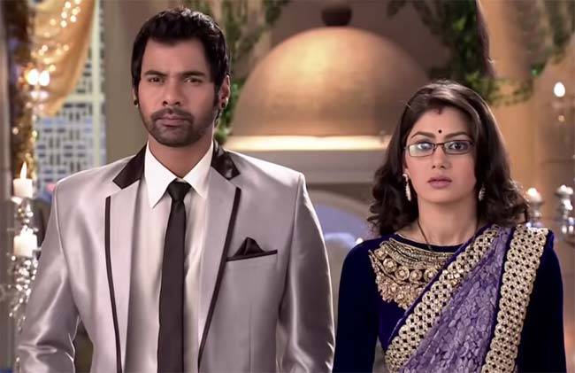 'नागिन' सबसे आगे, तो कपिल भी लगा रहे ठहाके