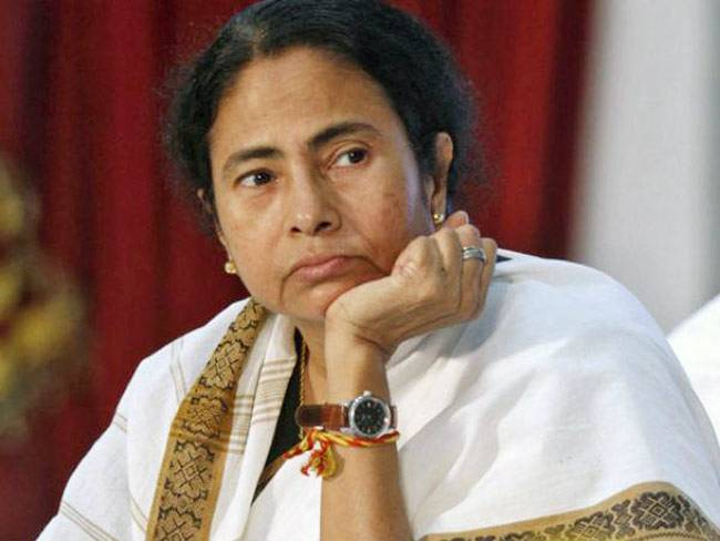 इन नेताओं की डिग्री पर मचा बवाल...