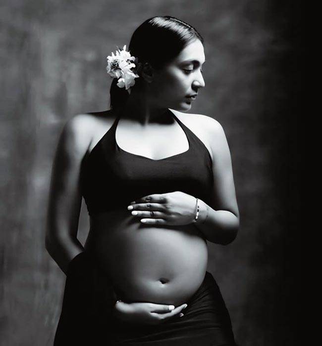 इस टीवी एक्ट्रेस ने दिखाया प्रेग्नेंसी ग्लैमरस भी हो सकती है