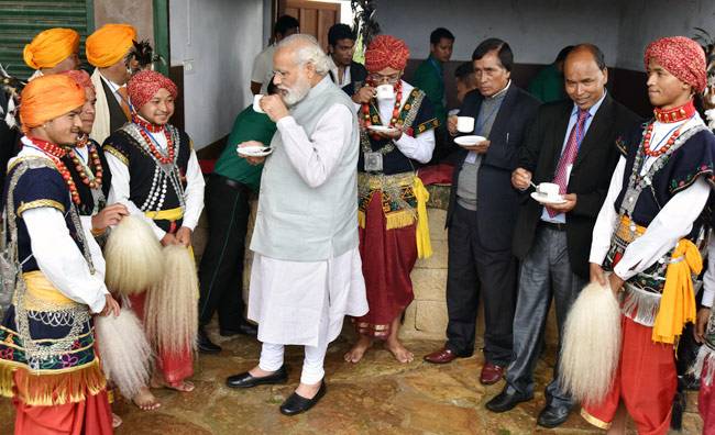 जब मेघालय में PM मोदी ने बजाया नगाड़ा