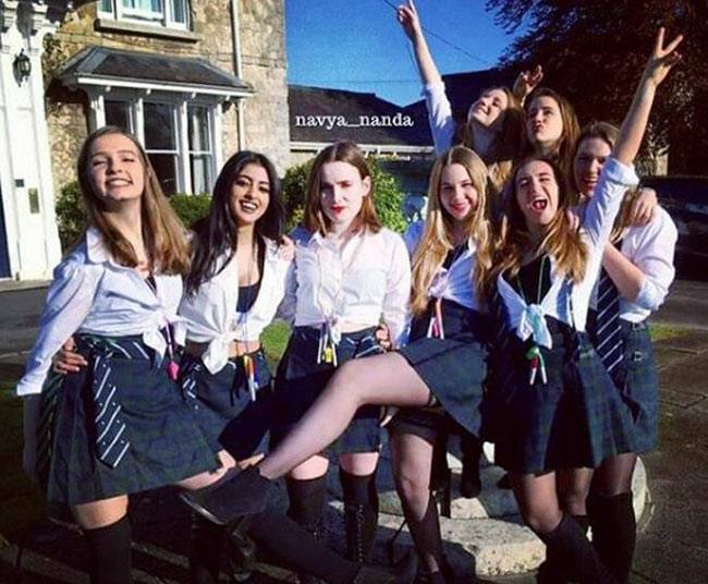 अमिताभ की नातिन और शाहरुख के बेटे की अनदेखी तस्वीरें...